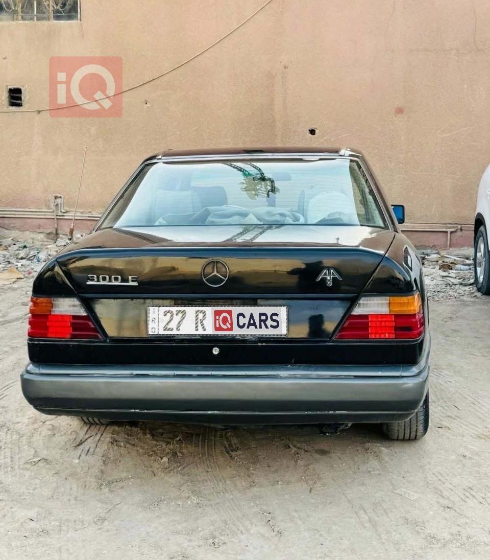 مرسيدس بنز E-Class